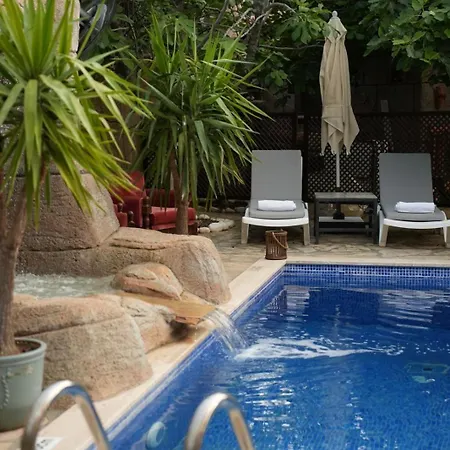 Gazde/Camere de închiriat Loca Hill *