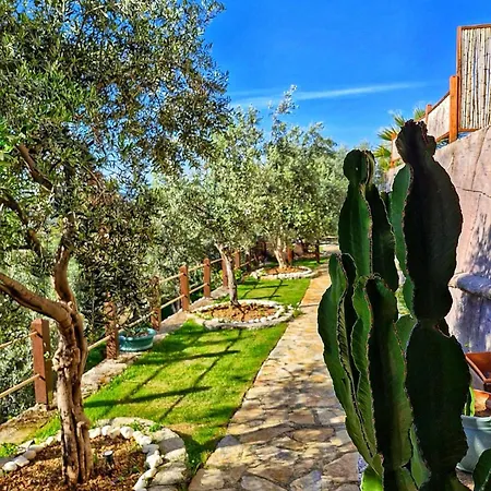 Loca Hill Homestay szállás *